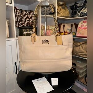 Coach Madison Tribeca East West Tote Bag